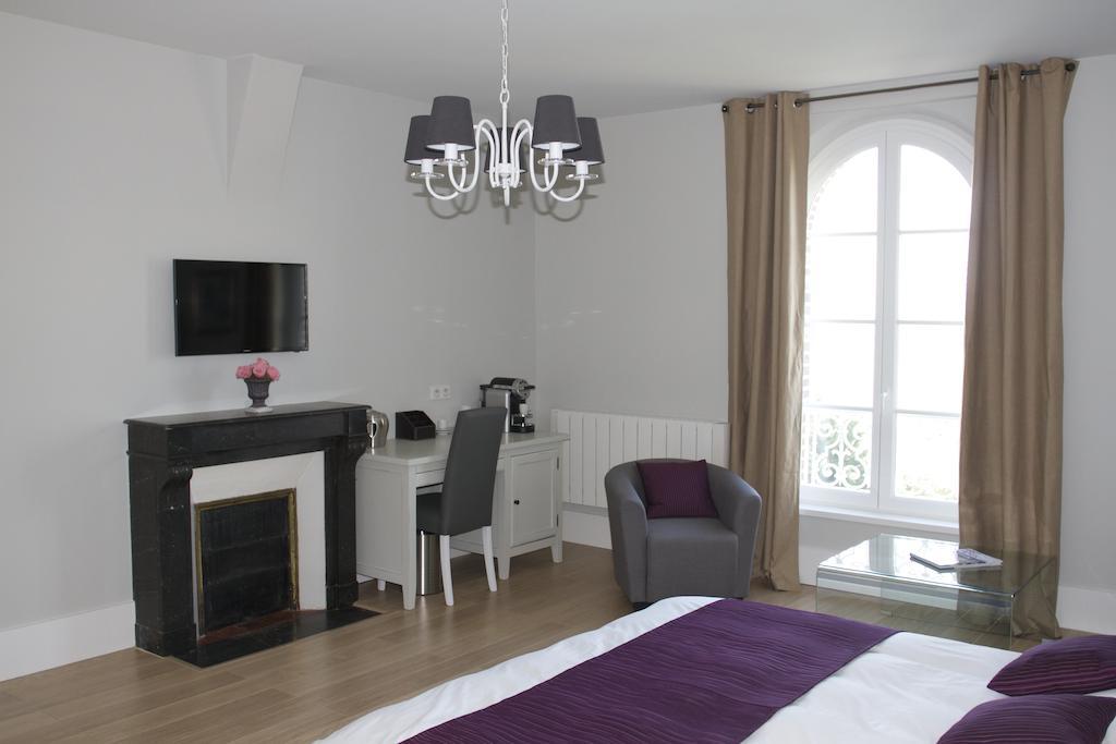 Chateau De La Folie Trie-Chateau Bilik gambar